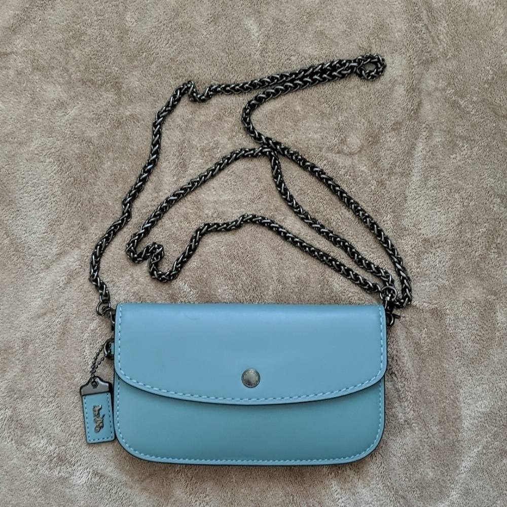 Coach Glovetanned Convertible Crossbody Clutch
